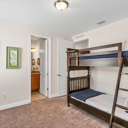 8 Bedroom Vacation Home With Poolオーランド エクステリア 写真
