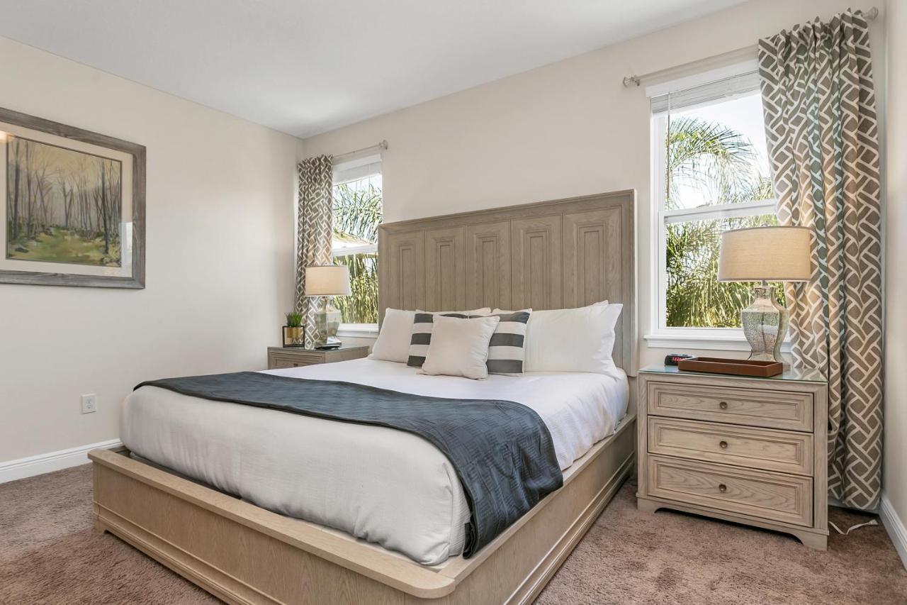 8 Bedroom Vacation Home With Poolオーランド エクステリア 写真