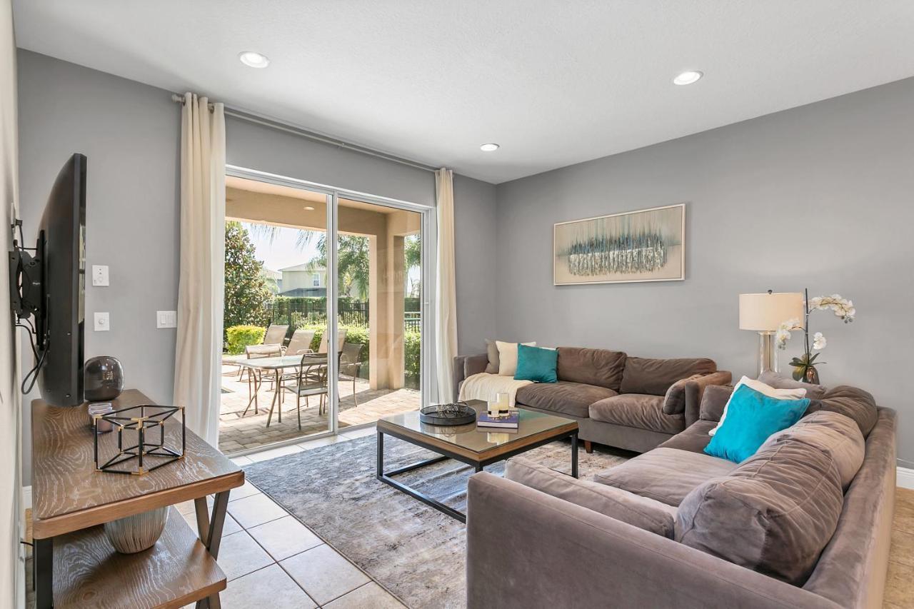 8 Bedroom Vacation Home With Poolオーランド エクステリア 写真