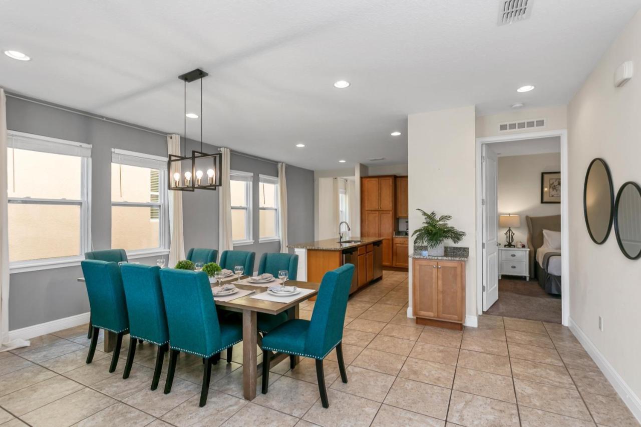 8 Bedroom Vacation Home With Poolオーランド エクステリア 写真