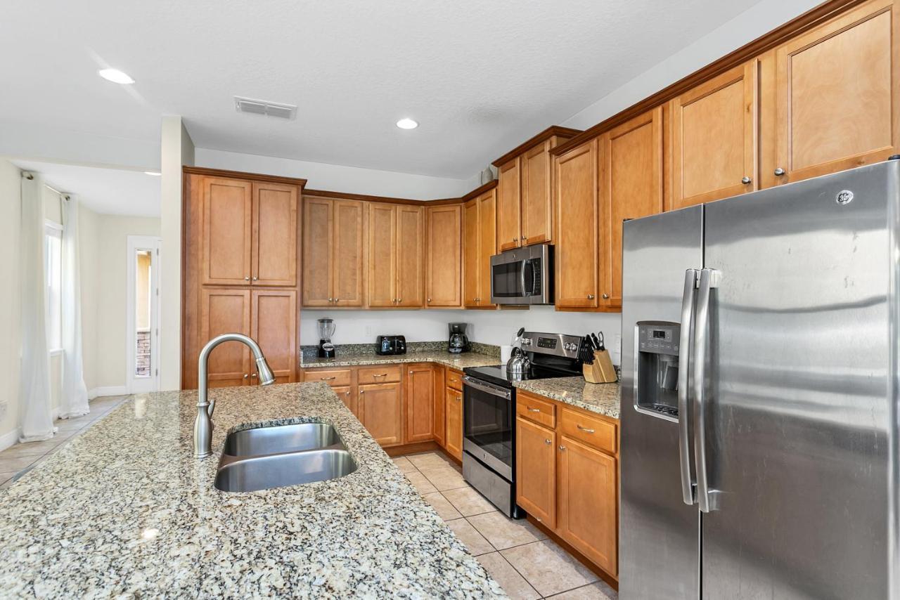 8 Bedroom Vacation Home With Poolオーランド エクステリア 写真